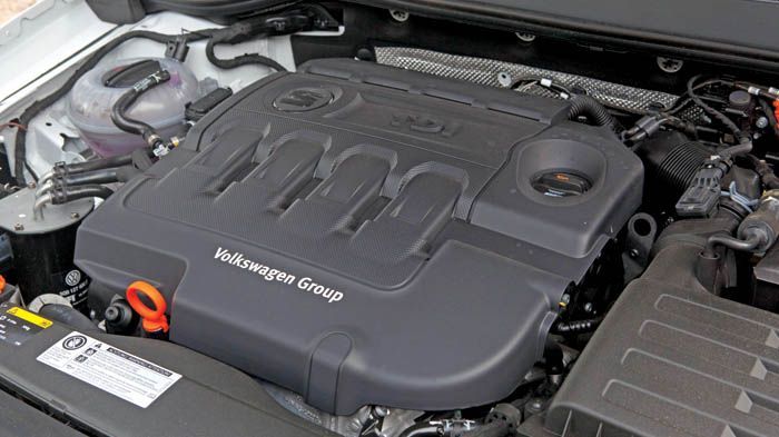 Υπερέχει σε ροπή ο 1,6 TDI και σίγουρα είναι πιο οικονομικός στην κατανάλωση.
